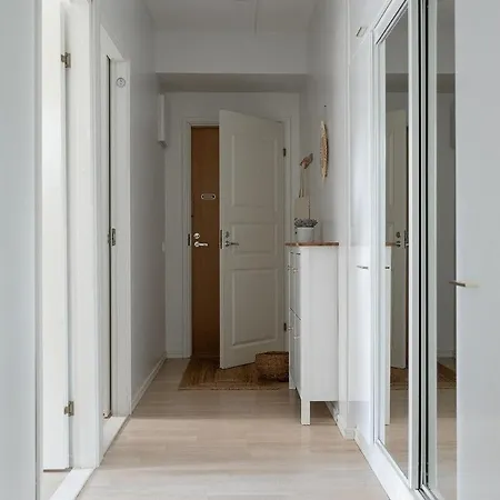 Unique Seaside 2-bedroom With Private Yard&sauna *